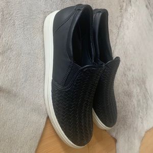 Ecco Soft 7 Woven Leather Slip-On II Sneakers